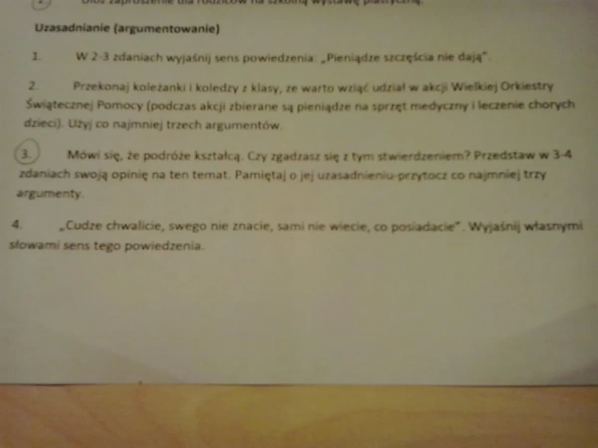Czy warto podróżować? Argumenty i zalety podróżowania w rozprawce